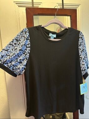 CeCe Black Tee with Blue Floral Puff Sleeves